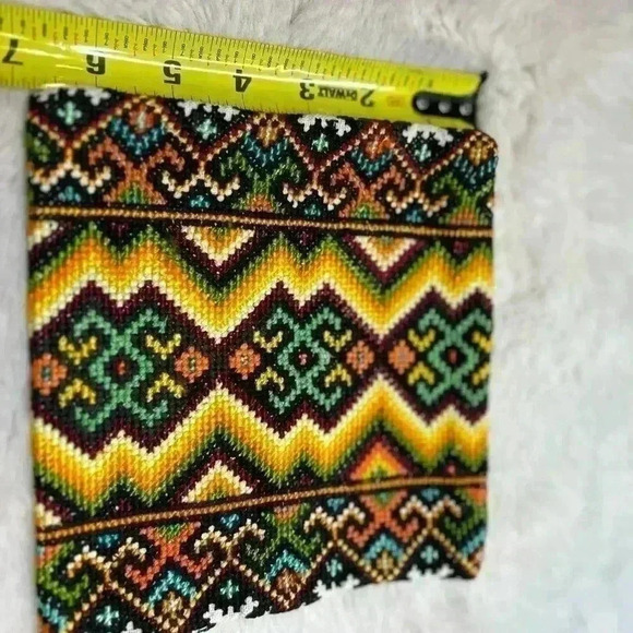 VINTAGE EMBROIDERED POUCHES UKRANIAN  DESIGN - Picture 4 of 6